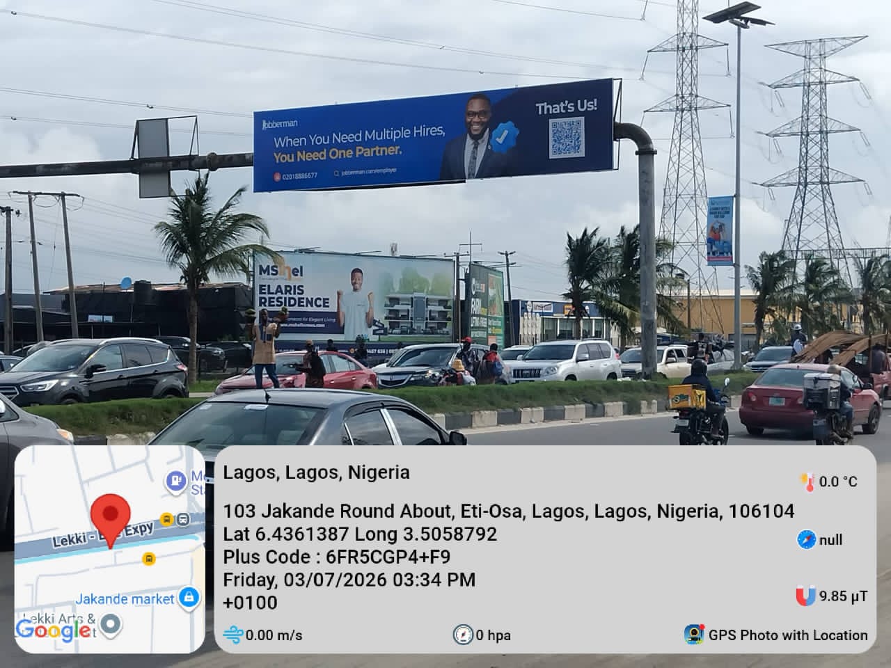 Jobberman panel mounted on a road gantry above the Lekki-Epe Expressway at Jakande roundabout.